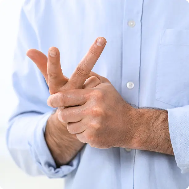 Man holding his fingers